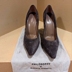 Philosophy by Alberto Feretti Grey Suede Pumps